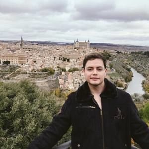 Meet your Posher, Adrian